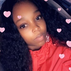 Meet your Posher, Jasmine